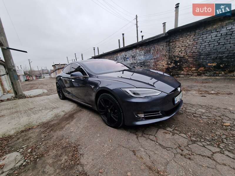 Лифтбек Tesla Model S 2018 в Вышгороде фото 7 Лифтбек Tesla Model S 2018 в Вышгороде