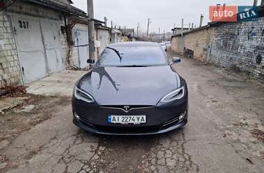 Лифтбек Tesla Model S 2018 в Вышгороде фото 12 Лифтбек Tesla Model S 2018 в Вышгороде