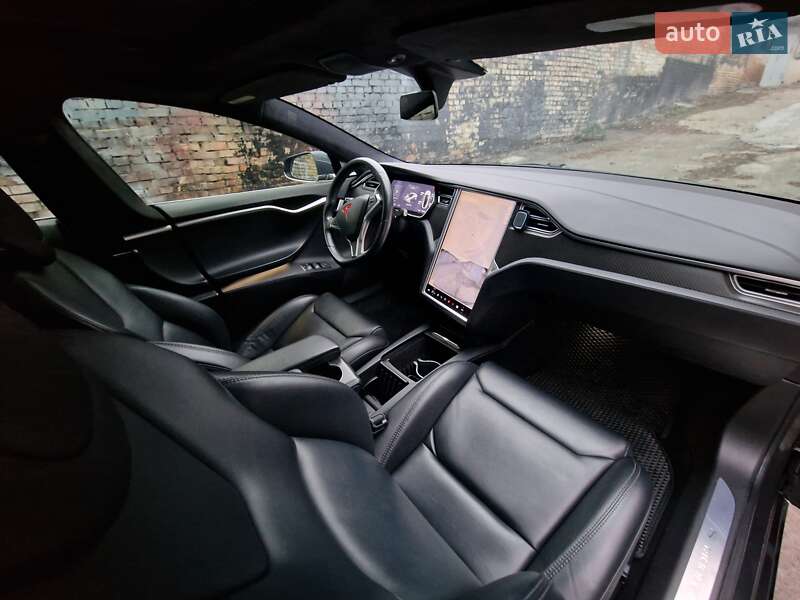 Лифтбек Tesla Model S 2018 в Вышгороде фото 14 Лифтбек Tesla Model S 2018 в Вышгороде