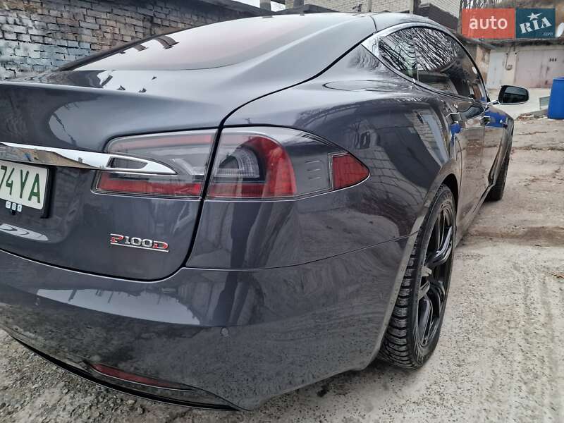 Лифтбек Tesla Model S 2018 в Вышгороде фото 20 Лифтбек Tesla Model S 2018 в Вышгороде