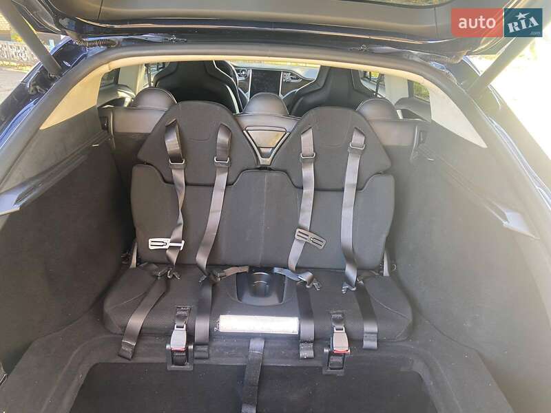 Лифтбек Tesla Model S 2014 в Хмельницком фото 37 Лифтбек Tesla Model S 2014 в Хмельницком