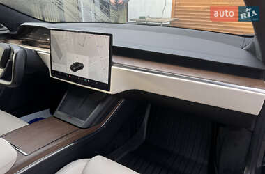 Лифтбек Tesla Model S 2022 в Коломые