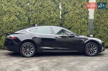 Лифтбек Tesla Model S 2019 в Березному