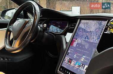 Ліфтбек Tesla Model S 2019 в Києві