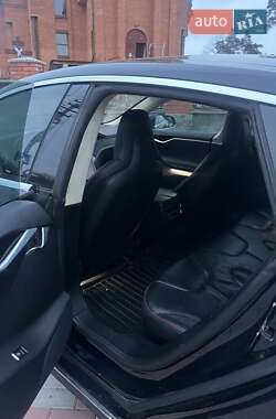 Лифтбек Tesla Model S 2013 в Житомире
