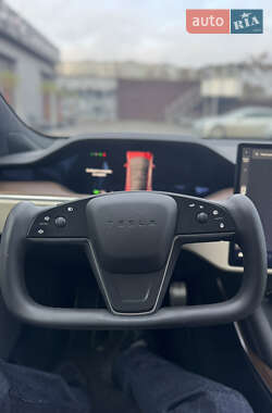 Лифтбек Tesla Model S 2021 в Запорожье
