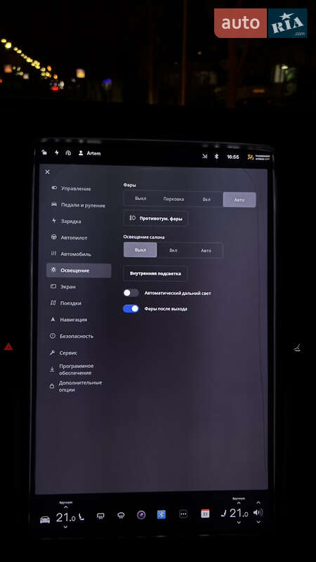 Лифтбек Tesla Model S 2016 в Киеве