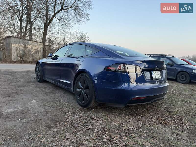 Лифтбек Tesla Model S 2023 в Одессе