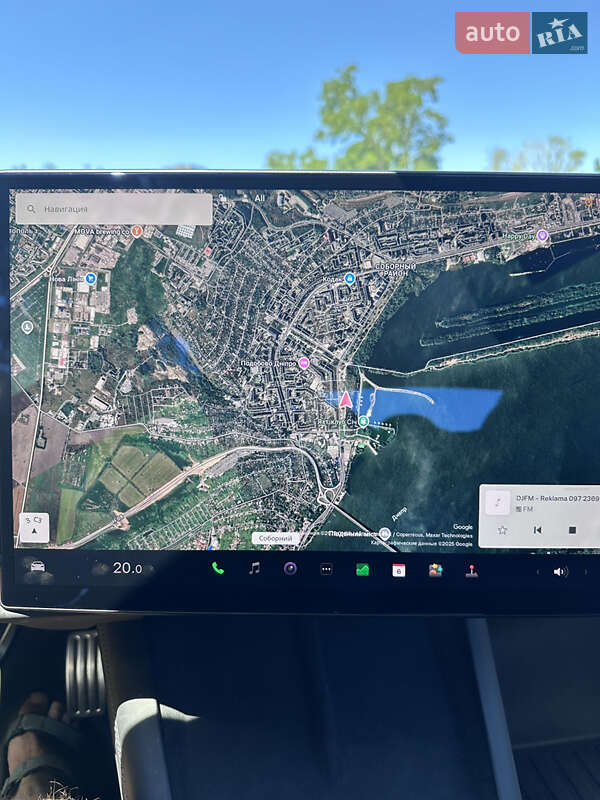 Лифтбек Tesla Model S 2023 в Киеве