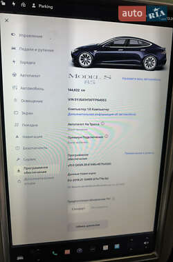 Лифтбек Tesla Model S 2015 в Львове