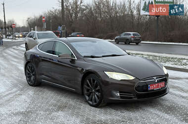 Лифтбек Tesla Model S 2014 в Луцке
