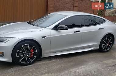 Лифтбек Tesla Model S 2014 в Львове фото 2 Лифтбек Tesla Model S 2014 в Львове