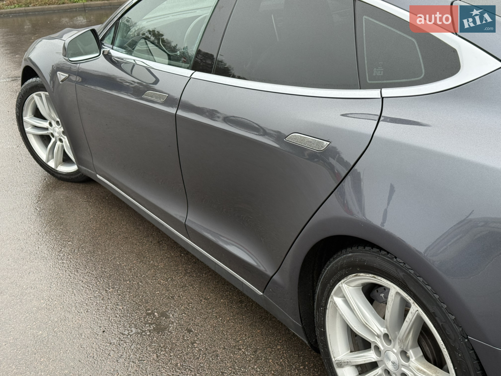 2015 Tesla Model S - мініатюра 8