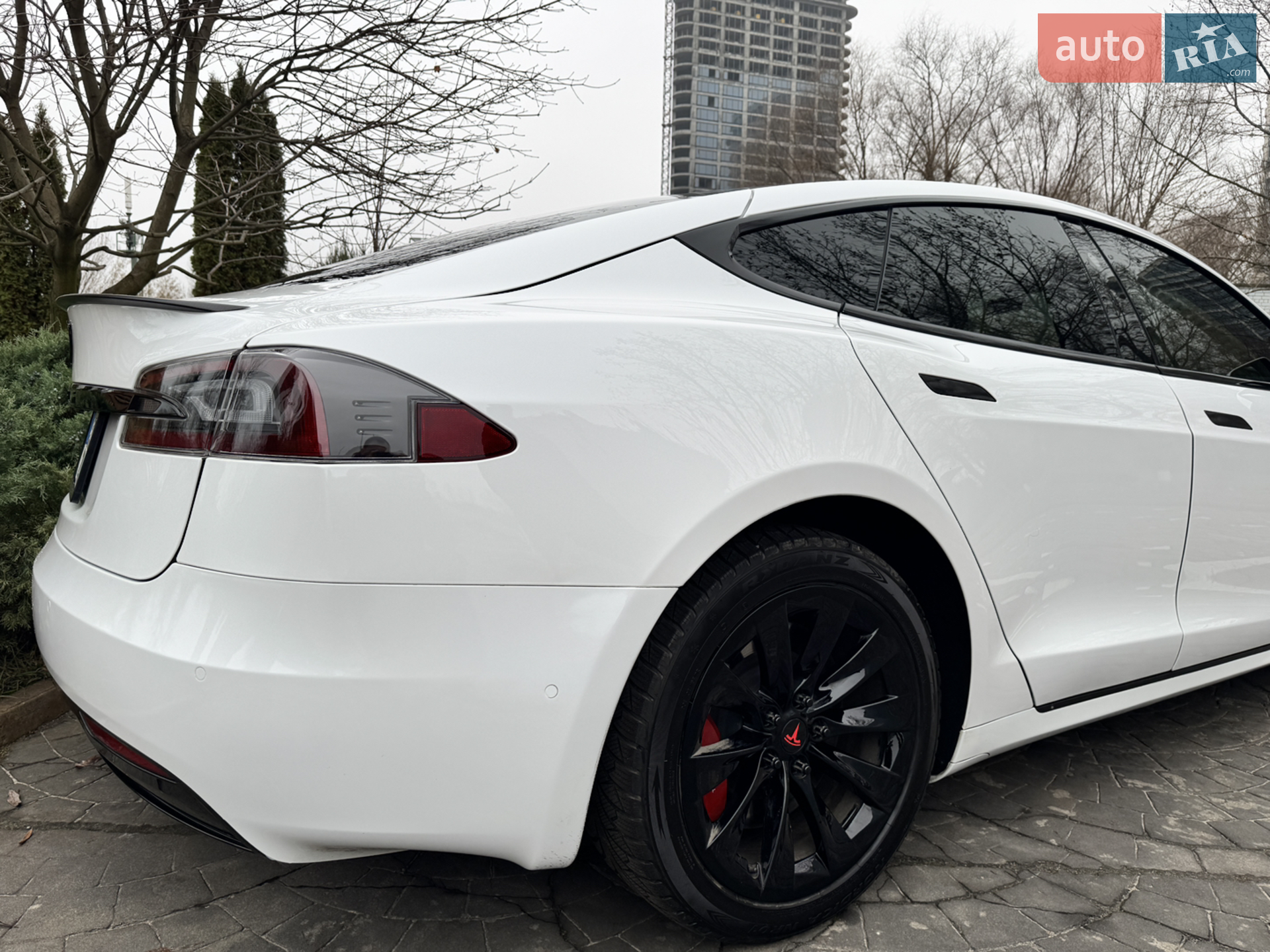 2020 Tesla Model S - мініатюра 9
