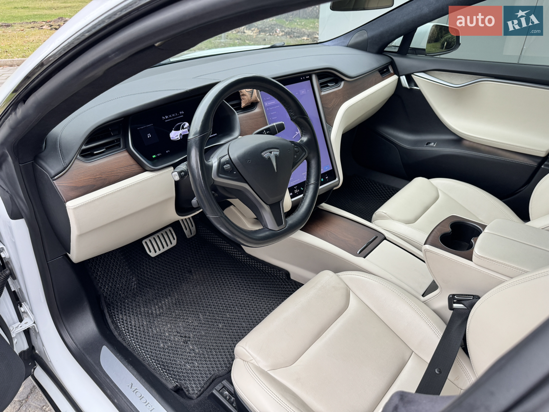 2020 Tesla Model S - мініатюра 17