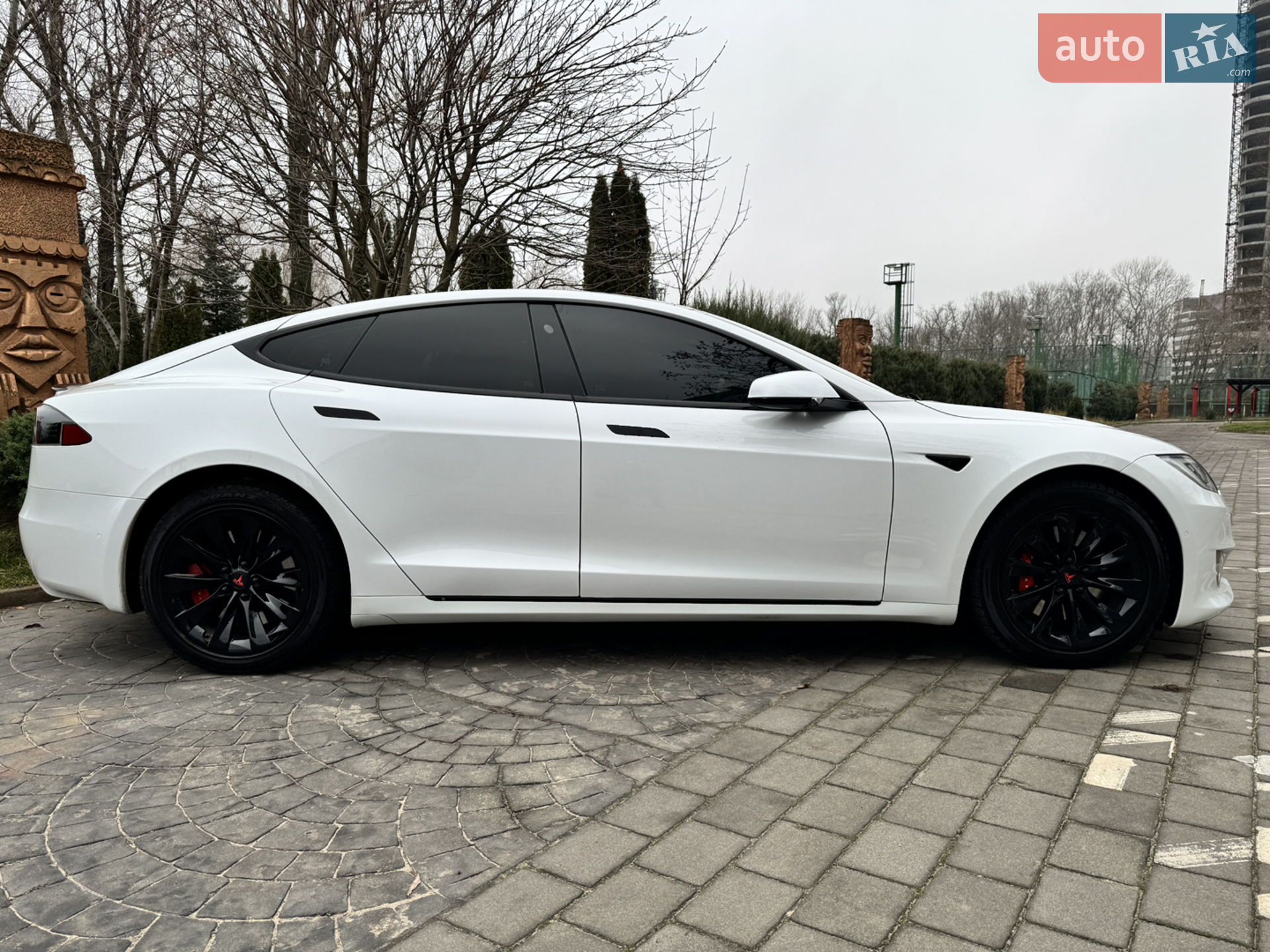 2020 Tesla Model S - мініатюра 11