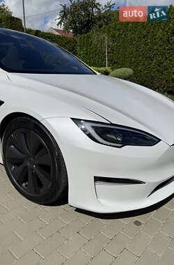 Лифтбек Tesla Model S 2023 в Львове