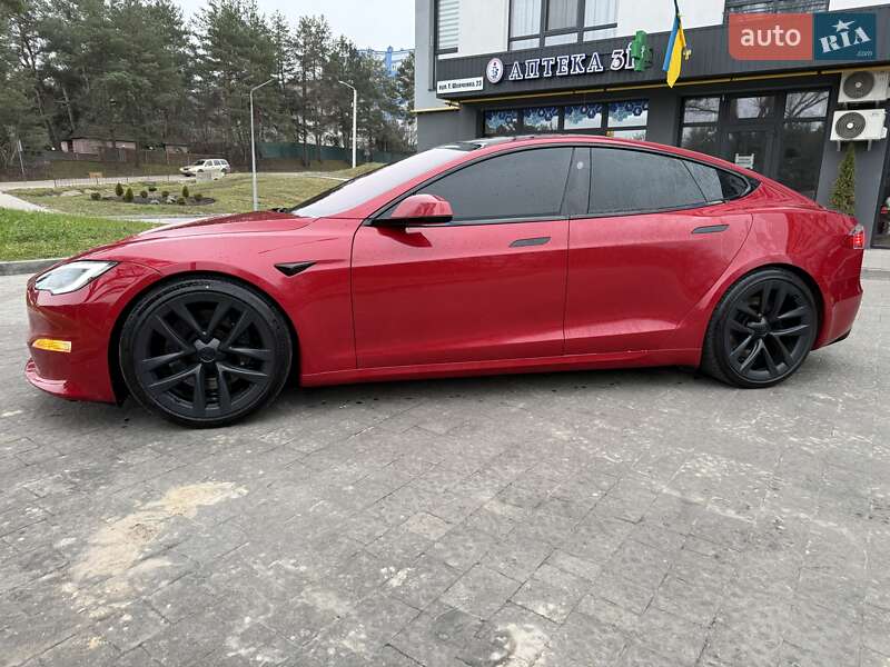 Лифтбек Tesla Model S 2021 в Львове