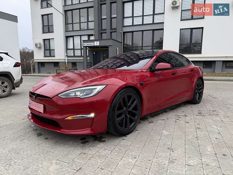 Лифтбек Tesla Model S 2021 в Львове