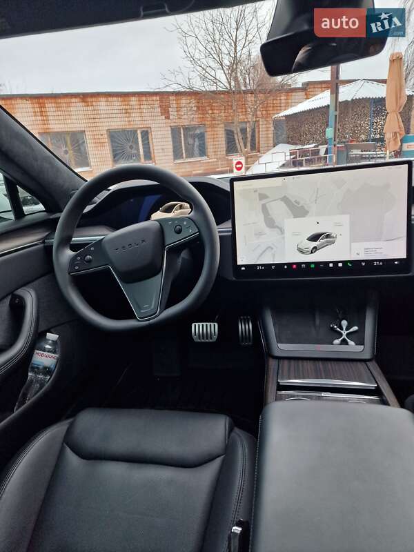 Лифтбек Tesla Model S 2023 в Одессе