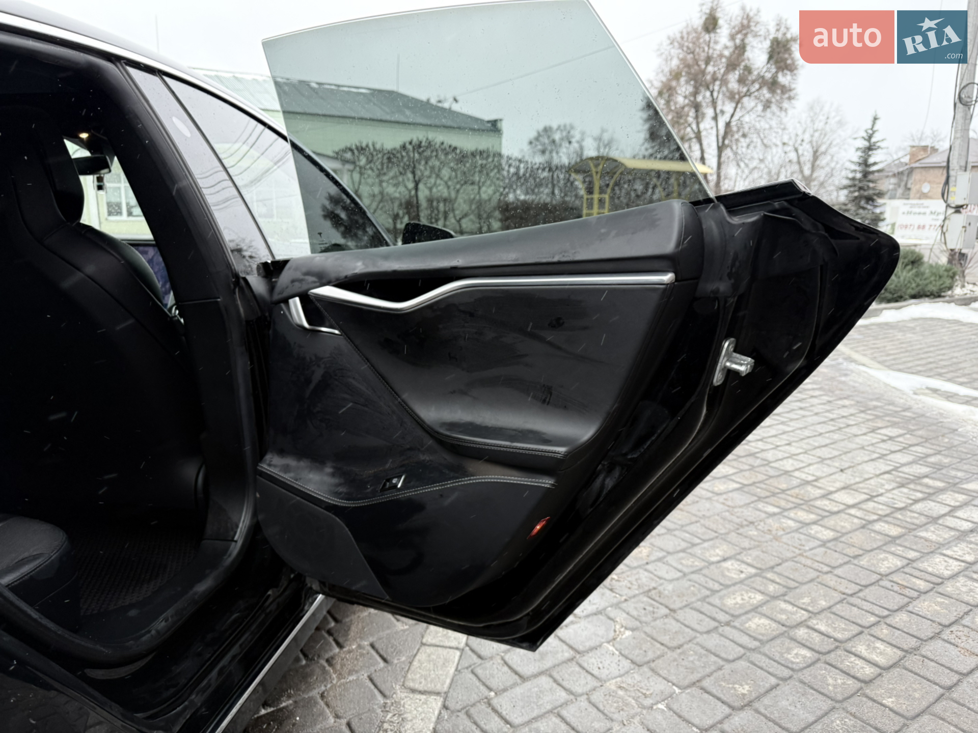 Tesla Model S 2017 VIN 5YJSA1E14HF209722 фото оголошення 43 з 99