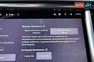 Ліфтбек Tesla Model S 2017 в Києві