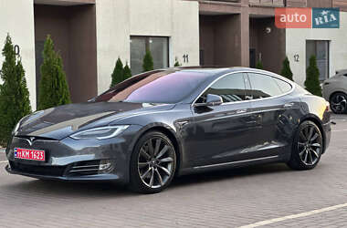 Ліфтбек Tesla Model S 2020 в Одесі