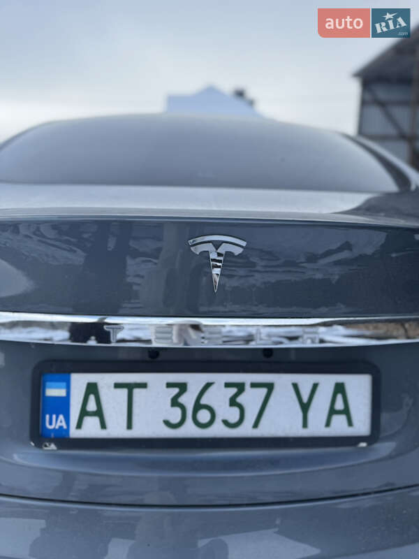 Лифтбек Tesla Model S 2013 в Долине фото 5 Лифтбек Tesla Model S 2013 в Долине