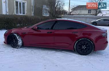 Ліфтбек Tesla Model S 2017 в Чернівцях