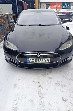 Ліфтбек Tesla Model S 2013 в Нововолинську