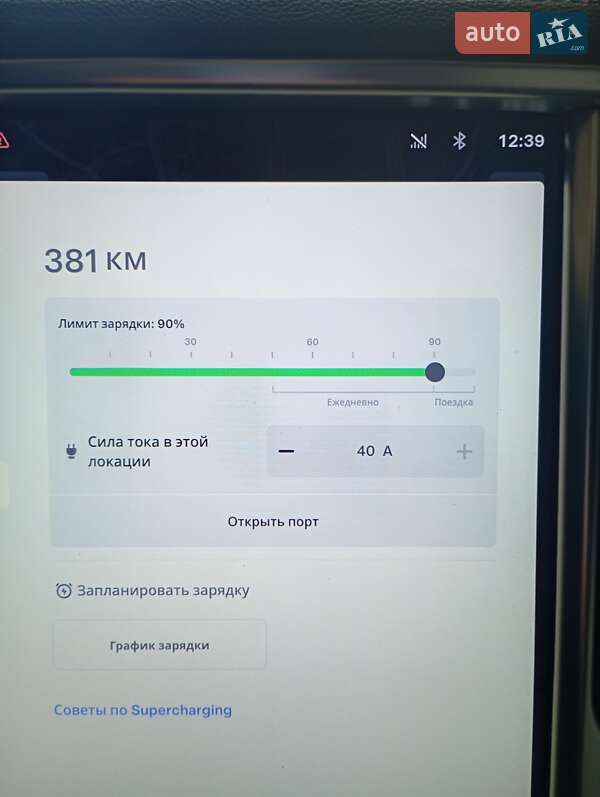 Лифтбек Tesla Model S 2013 в Нововолынске