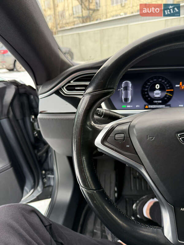 Лифтбек Tesla Model S 2013 в Луцке