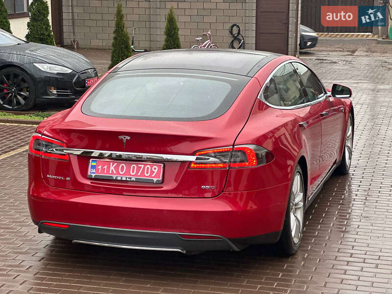 Tesla Model S 2015 Tesla Model S 2015