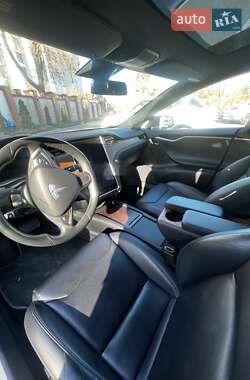 Лифтбек Tesla Model S 2019 в Одессе