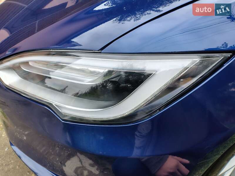 Ліфтбек Tesla Model S 2016 в Івано-Франківську фото 8 Ліфтбек Tesla Model S 2016 в Івано-Франківську