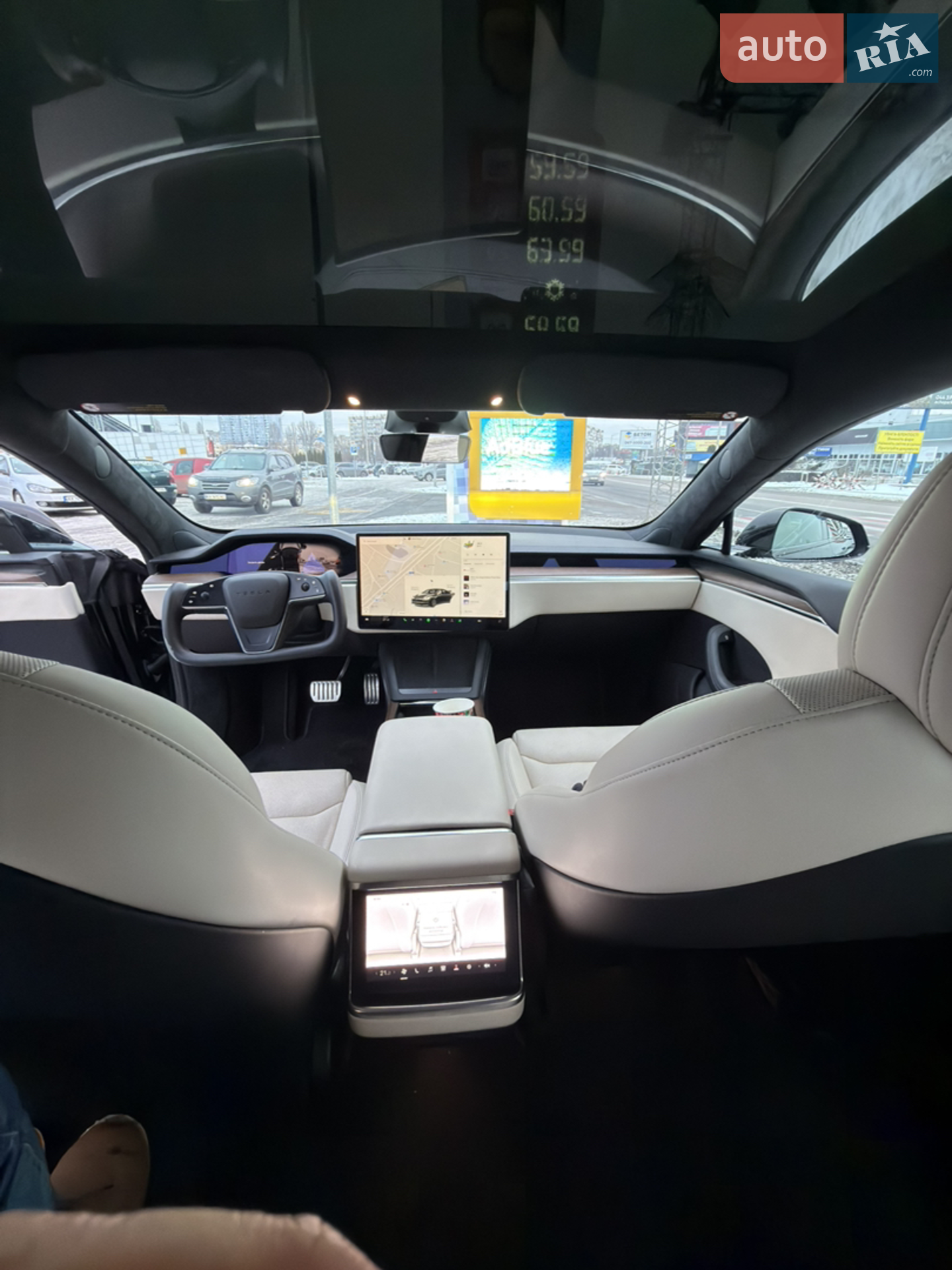 2022 Tesla Model S - мініатюра 9