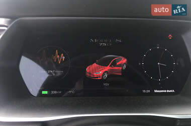 Лифтбек Tesla Model S 2018 в Виннице