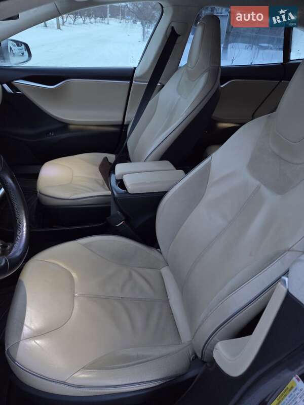 Лифтбек Tesla Model S 2014 в Теребовле фото 26 Лифтбек Tesla Model S 2014 в Теребовле