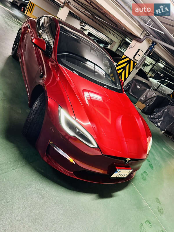 Лифтбек Tesla Model S 2023 в Броварах