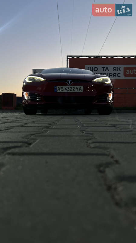 Лифтбек Tesla Model S 2014 в Виннице фото 10 Лифтбек Tesla Model S 2014 в Виннице