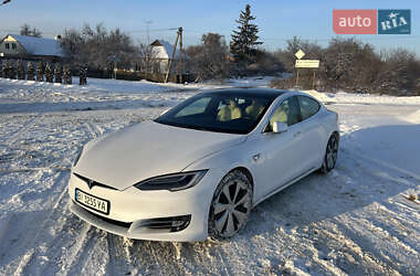 Ліфтбек Tesla Model S 2020 в Полтаві