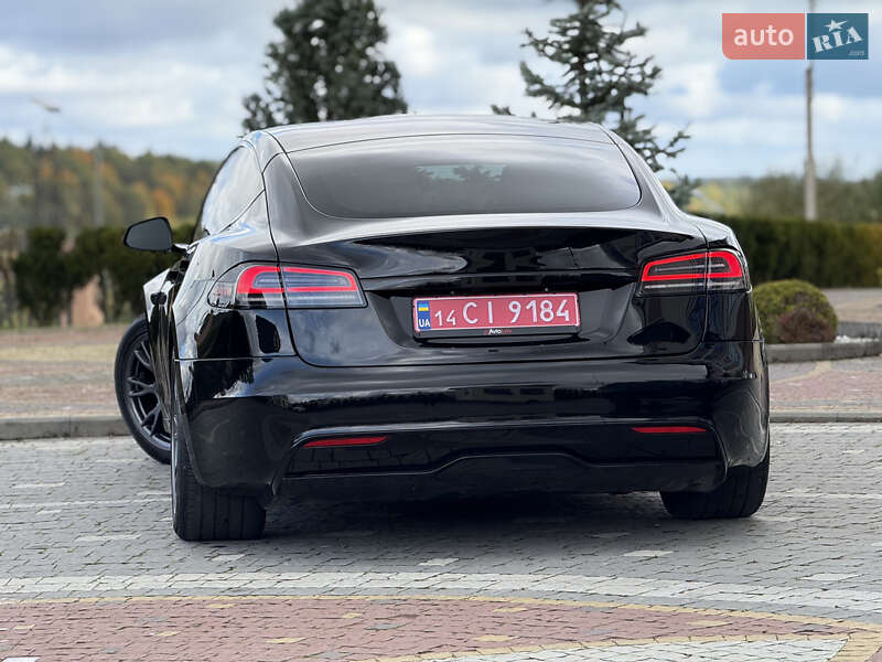 Лифтбек Tesla Model S 2024 в Дрогобыче