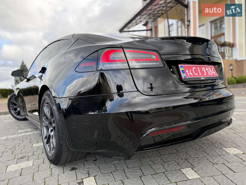 Лифтбек Tesla Model S 2024 в Дрогобыче