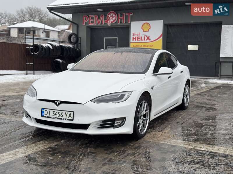 Ліфтбек Tesla Model S 2016 в Бучі фото 11 Ліфтбек Tesla Model S 2016 в Бучі