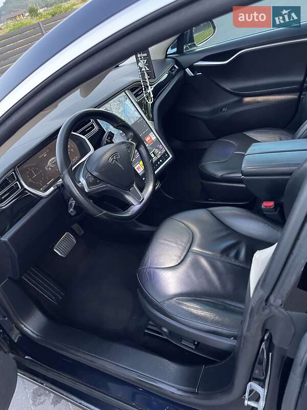 Лифтбек Tesla Model S 2013 в Мукачево