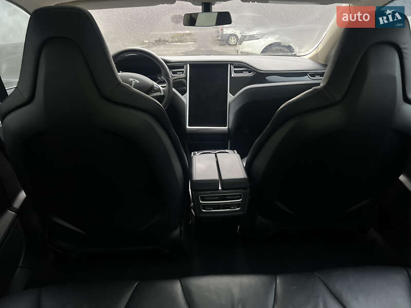 Лифтбек Tesla Model S 2014 в Харькове
