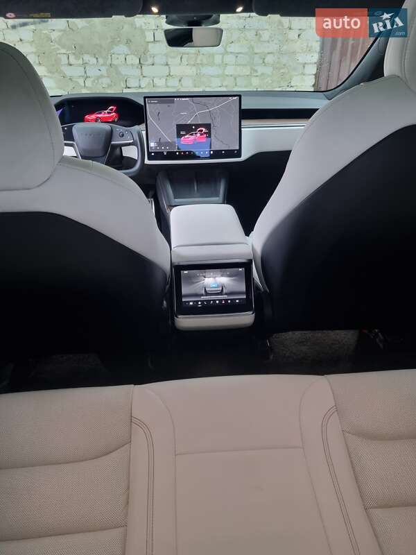 Ліфтбек Tesla Model S 2022 в Харкові