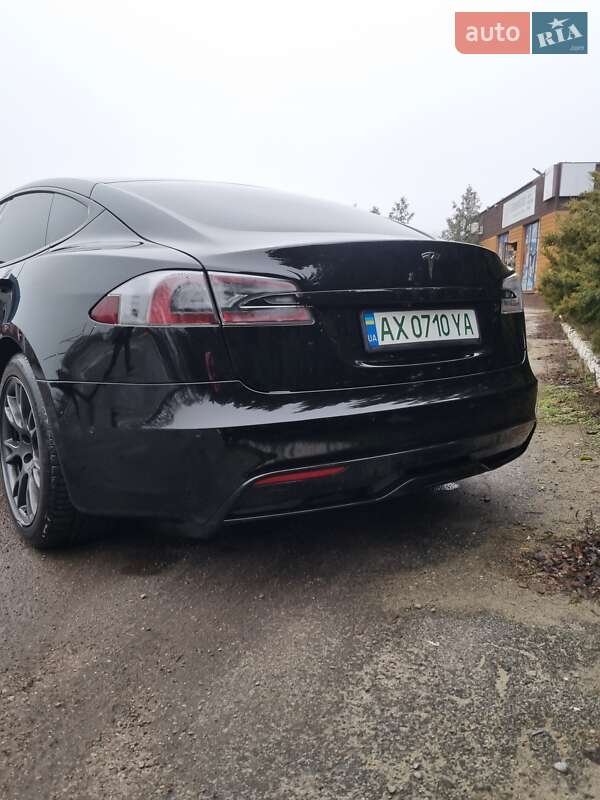 Ліфтбек Tesla Model S 2022 в Харкові