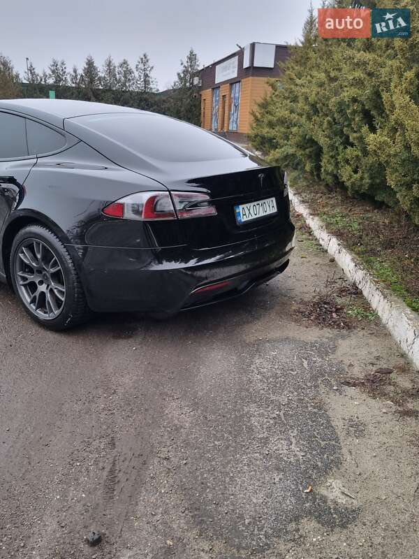 Ліфтбек Tesla Model S 2022 в Харкові
