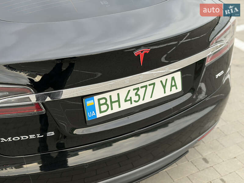 Лифтбек Tesla Model S 2015 в Одессе фото 17 Лифтбек Tesla Model S 2015 в Одессе